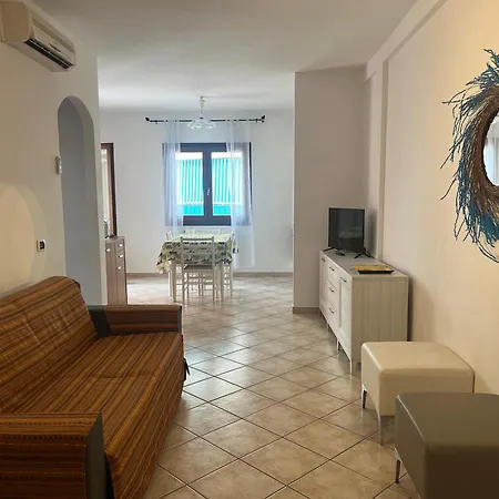 Bilocale 4 Posti Codice Iun R3972 * 奧爾比亞