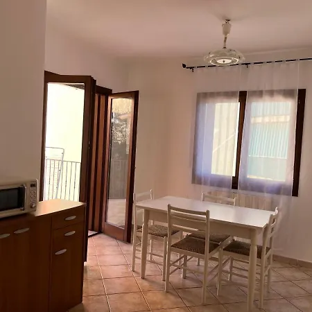 Bilocale 4 Posti Codice Iun R3972 Olbia